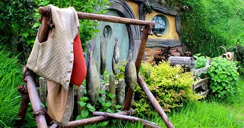 Hobbiton Movie Set Tour | Private Tour From Auckland