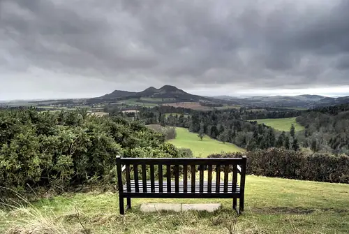 Hadrian's Wall, Roman Britain And The Borders Small-group Day Tour