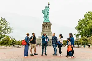 NYC Statue of Liberty private family tour